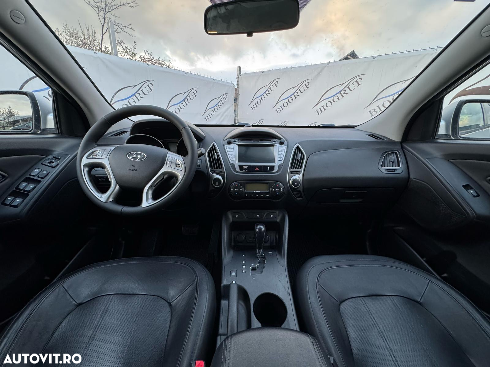Hyundai ix35 2.0 CRDI 4WD Automatik Style - 11