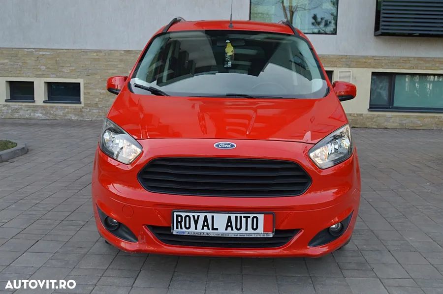 Ford Tourneo Courier 1.5 TDCi Ambiente - 26