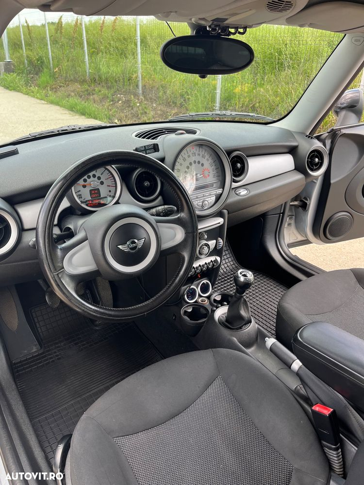 Mini Cooper Cabrio - 15