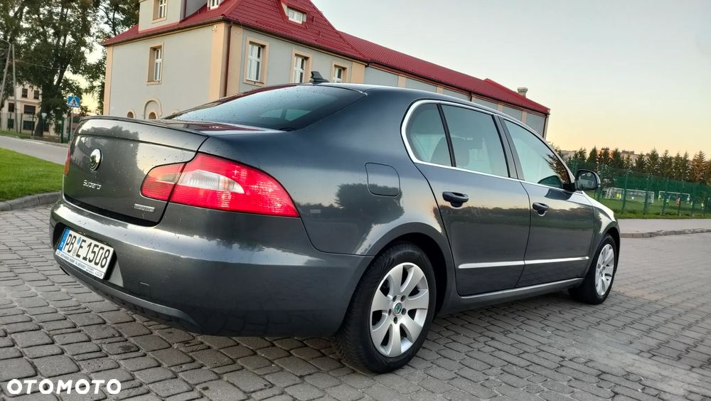 Skoda Superb 1,9 TDI Comfort - 12