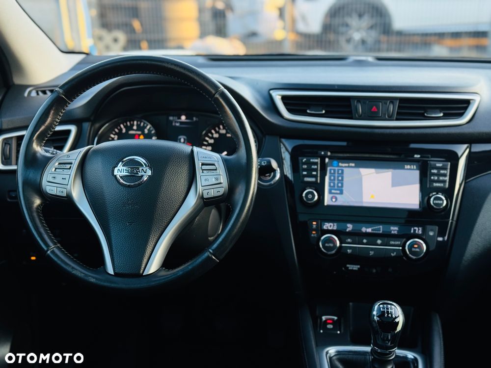 Nissan Qashqai 1.2 DIG-T Tekna - 15