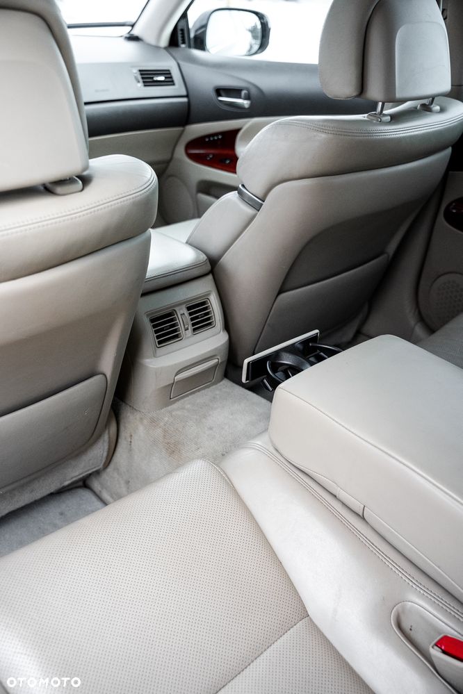 Lexus GS 450h Prestige + - 33