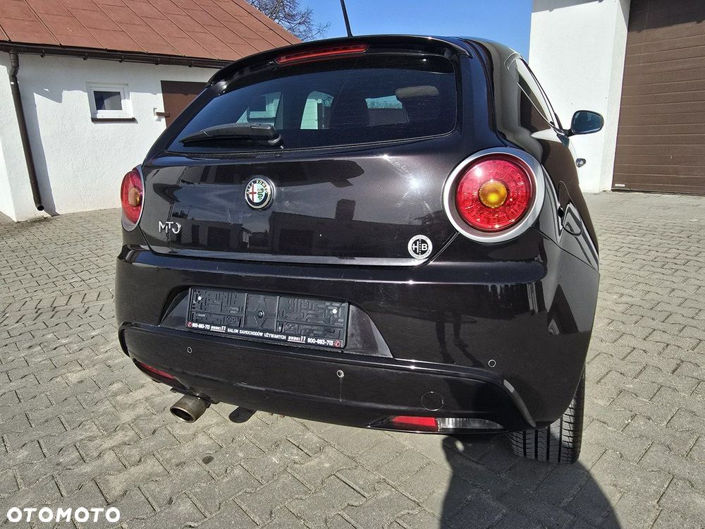 Alfa Romeo Mito - 10
