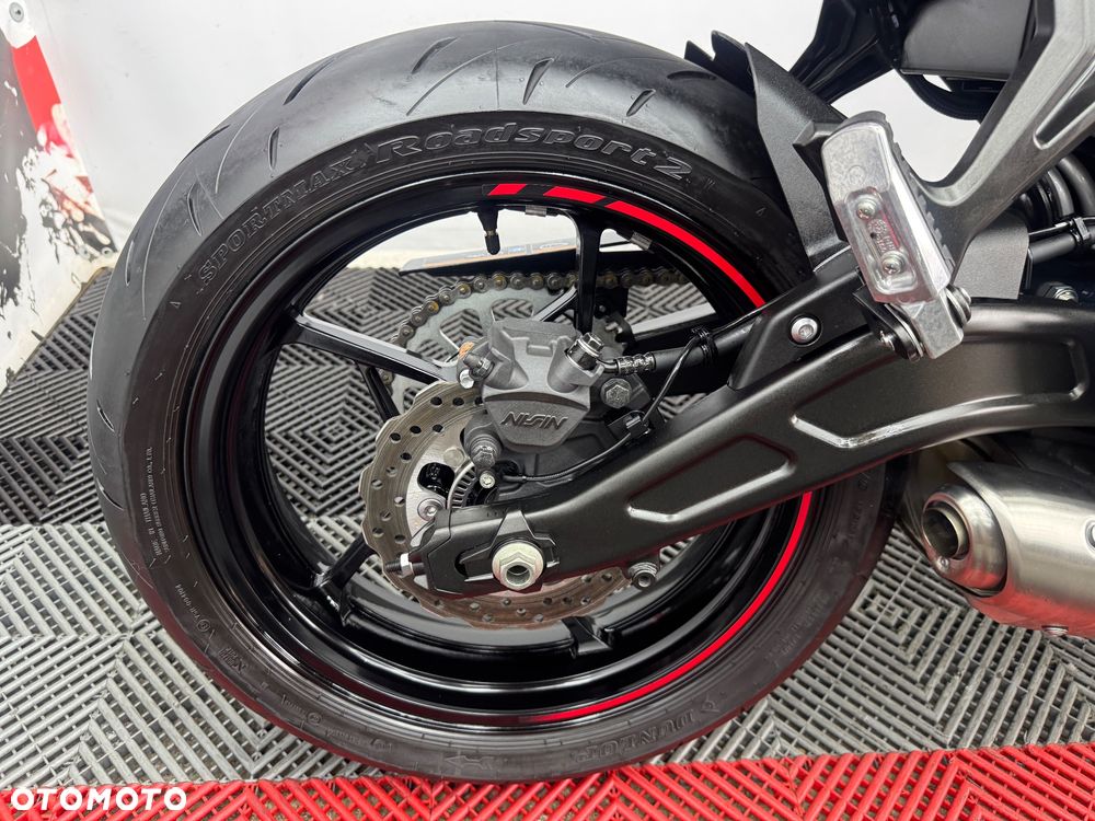 Kawasaki Z 650 - 27