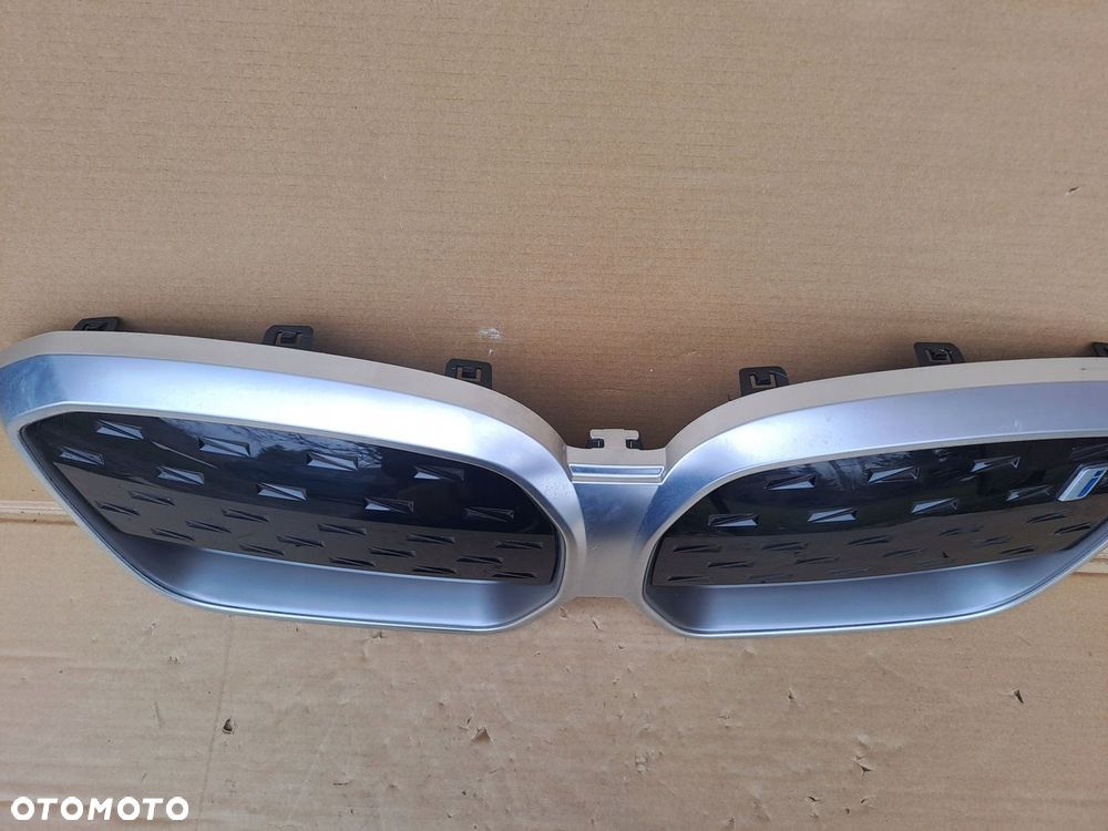 BMW IX3 ATRAPA GRILL 9881798 - 7