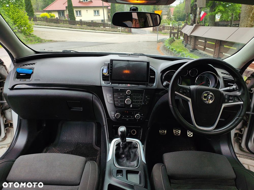 Opel Insignia - 11