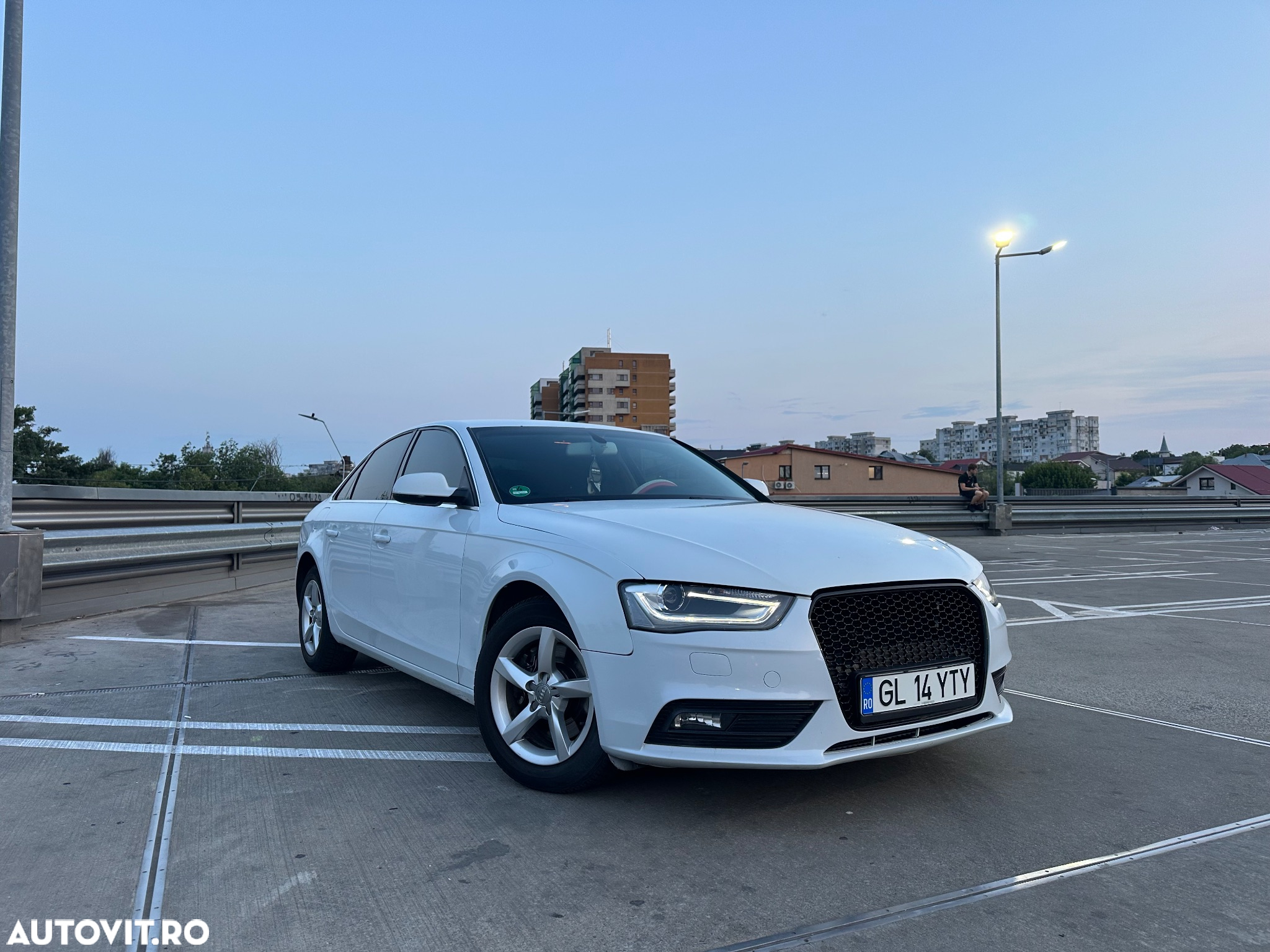Audi A4 2.0 TDI B8 Multitronic - 2