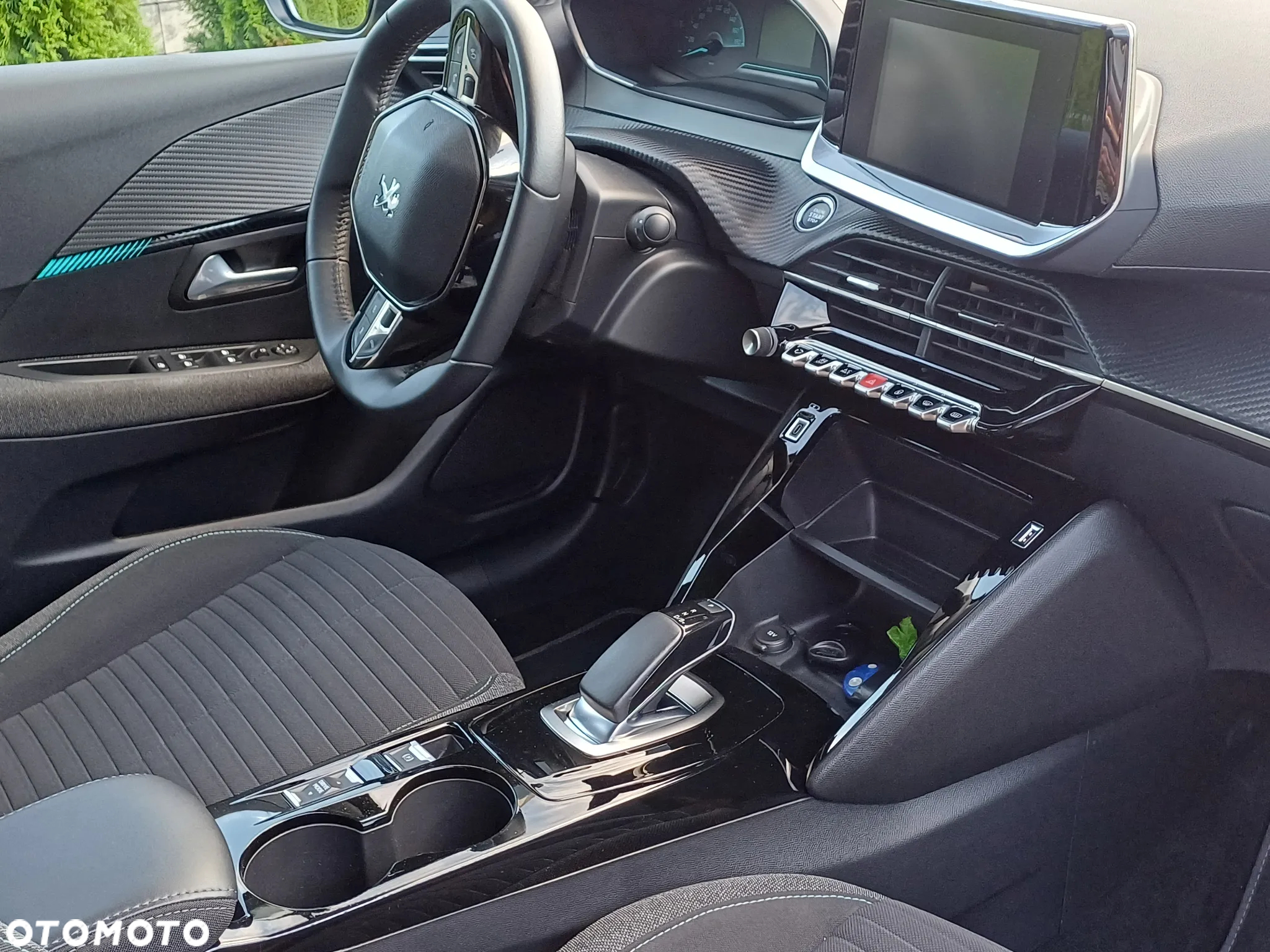 Peugeot 208 e-208 50kWh Style - 11