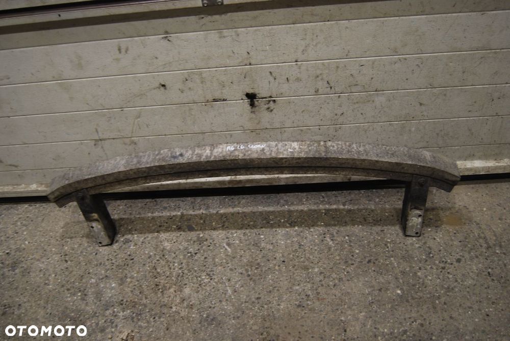 BELKA ZDERZAKA TYŁ TYLNA AUDI A6 C6 SEDAN - 1