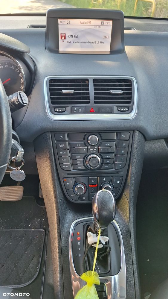 Opel Meriva - 17