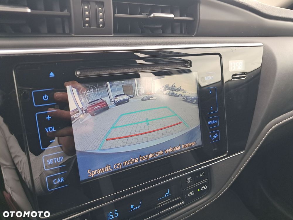 Toyota Auris - 23