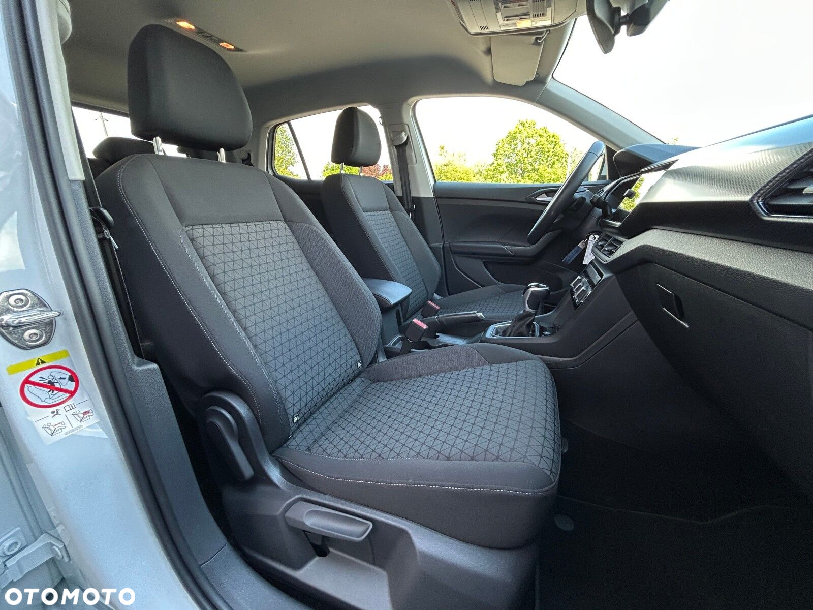Volkswagen T-Cross 1.0 TSI Life DSG - 16