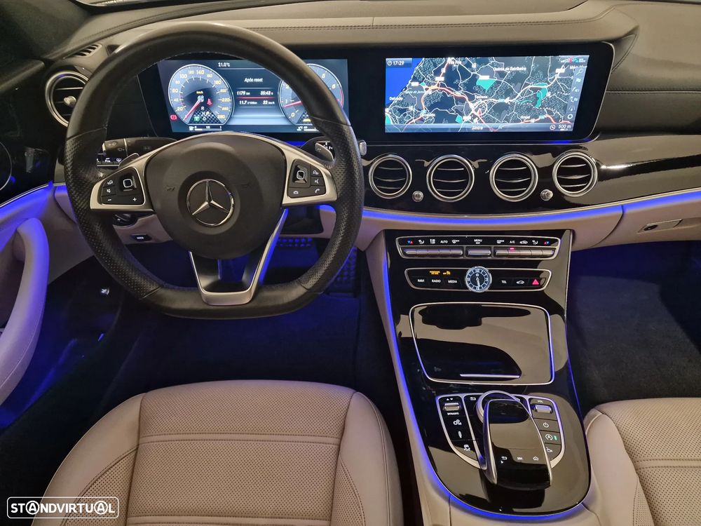Mercedes-Benz E 43 AMG 4Matic 9G-TRONIC - 9