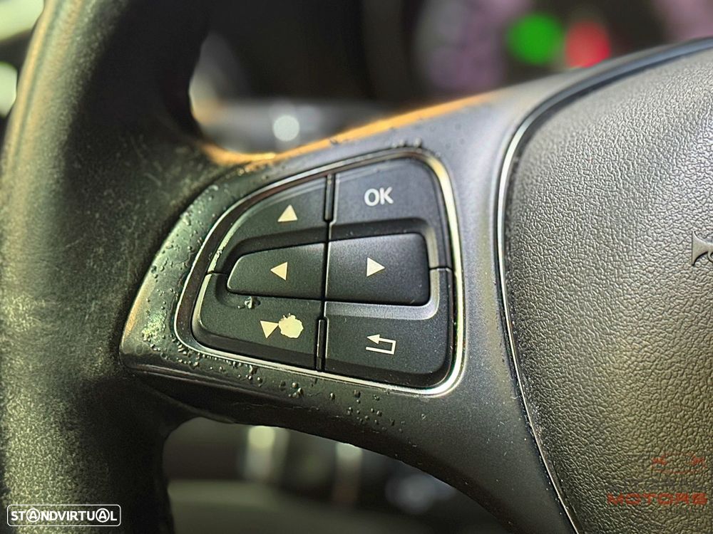 Mercedes-Benz GLA 180 Style - 22
