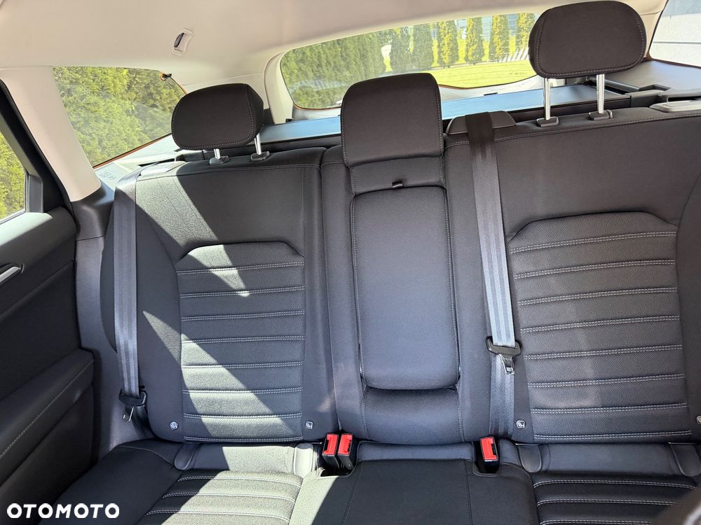 Ford Mondeo - 15