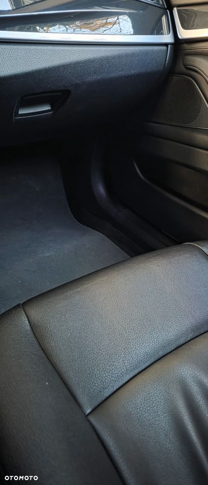 BMW Seria 5 520d - 19