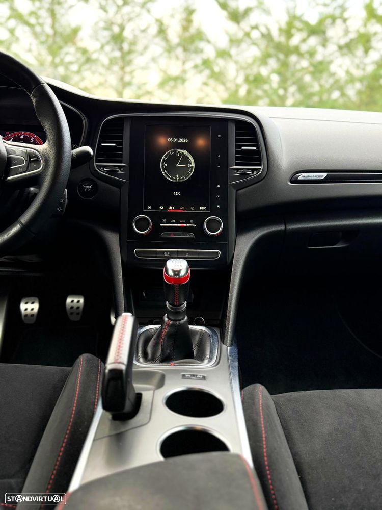 Renault Mégane TCe 300 GPF R.S. TROPHY - 13