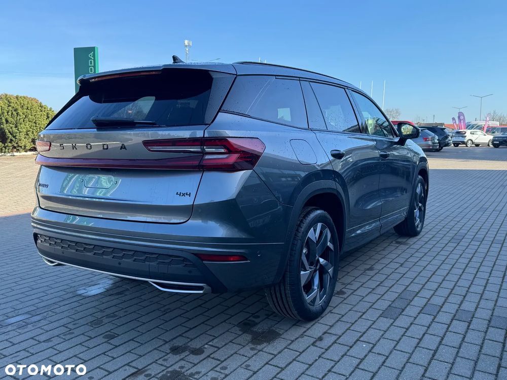 Skoda Kodiaq 2.0 TSI 4x4 Sportline DSG - 8