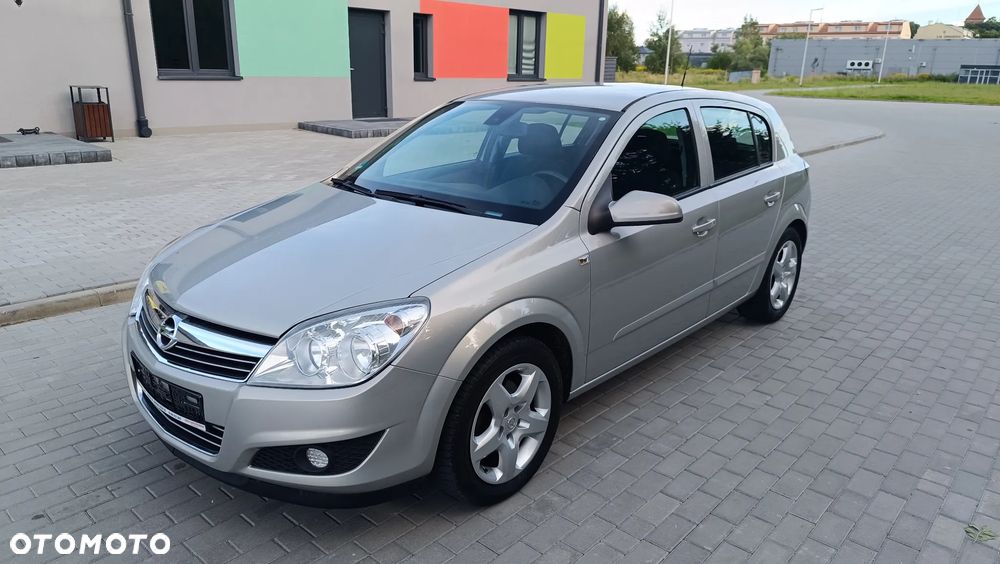 Opel Astra 1.6 Catch me - 2