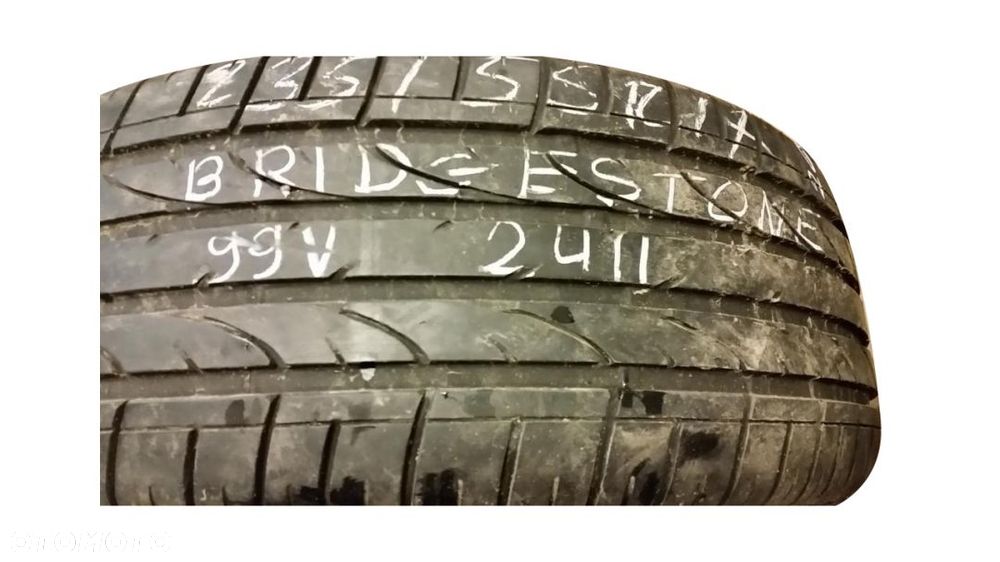 OPONA 235/55R17 BRIDGESTONE DUELER H/T 5,6mm 235 - 1