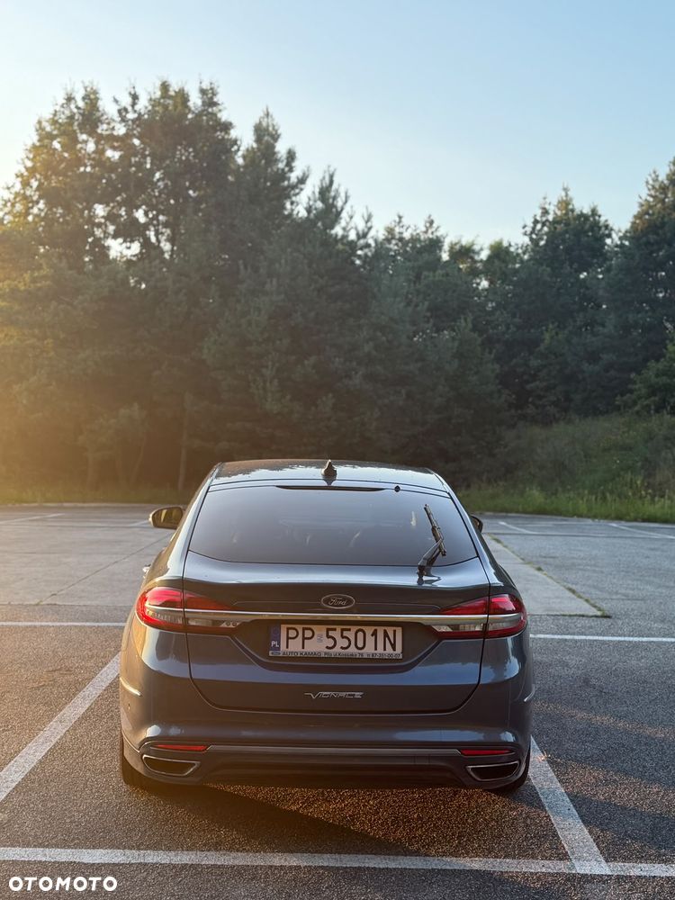 Ford Mondeo 2.0 EcoBlue Vignale - 4