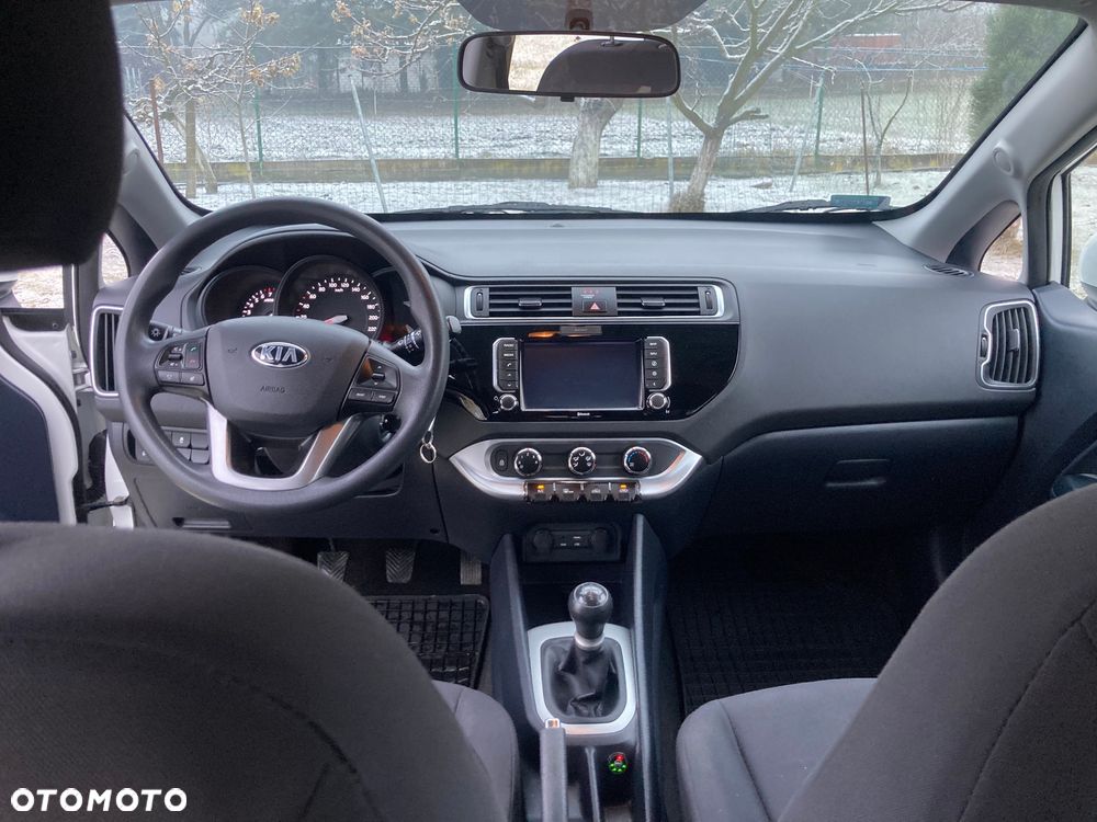 Kia Rio 1.2 XL Business Line - 14