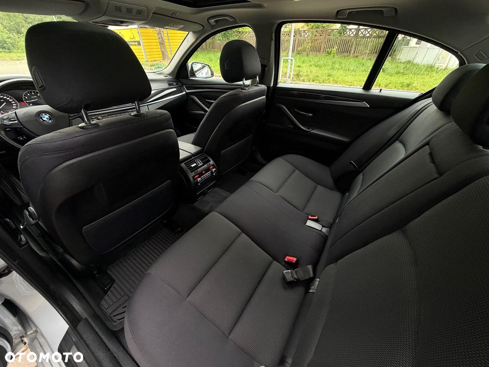 BMW Seria 5 - 12