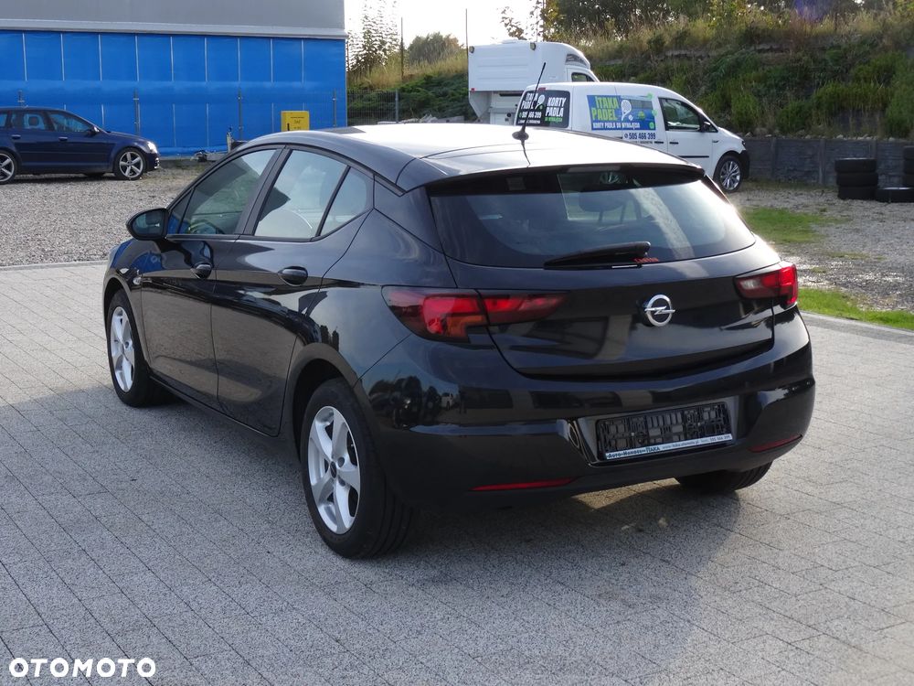 Opel Astra - 8