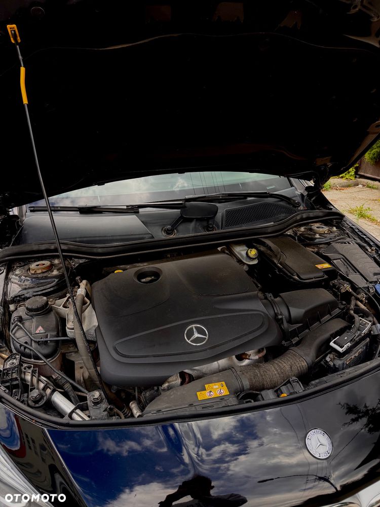 Mercedes-Benz CLA 250 4Matic 7G-DCT AMG Line - 20
