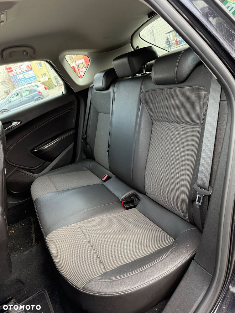 Opel Astra - 26