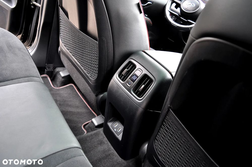 Hyundai Tucson 1.6 T-GDi HEV 2WD N Line X - 32