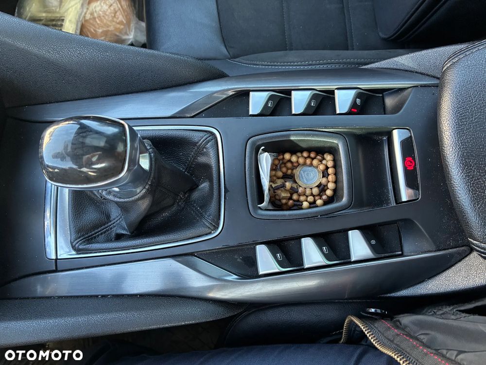 Citroën DS5 1.6 BlueHDi SoChic - 13