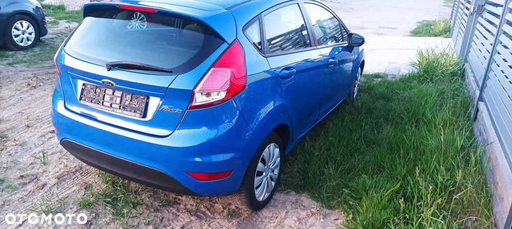 Ford Fiesta - 10