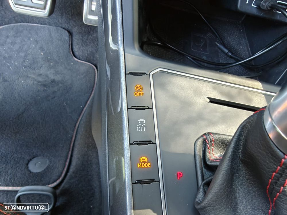 VW Polo 2.0 TSI GTI DSG - 46