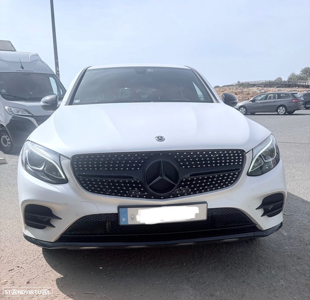 Mercedes-Benz GLC 250 d Coupé AMG Line 4-Matic - 2