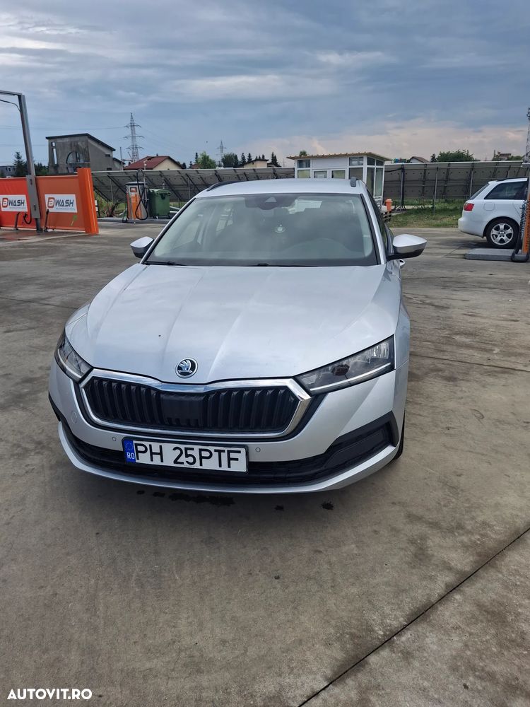 Skoda Octavia 2.0 TDI DSG Ambition - 10