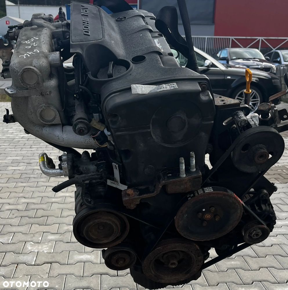 Silnik Hyundai Kia 2.0 16V G4GC - 1