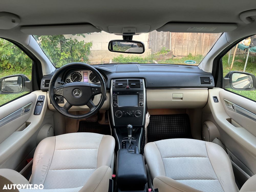 Mercedes-Benz B 200 - 10