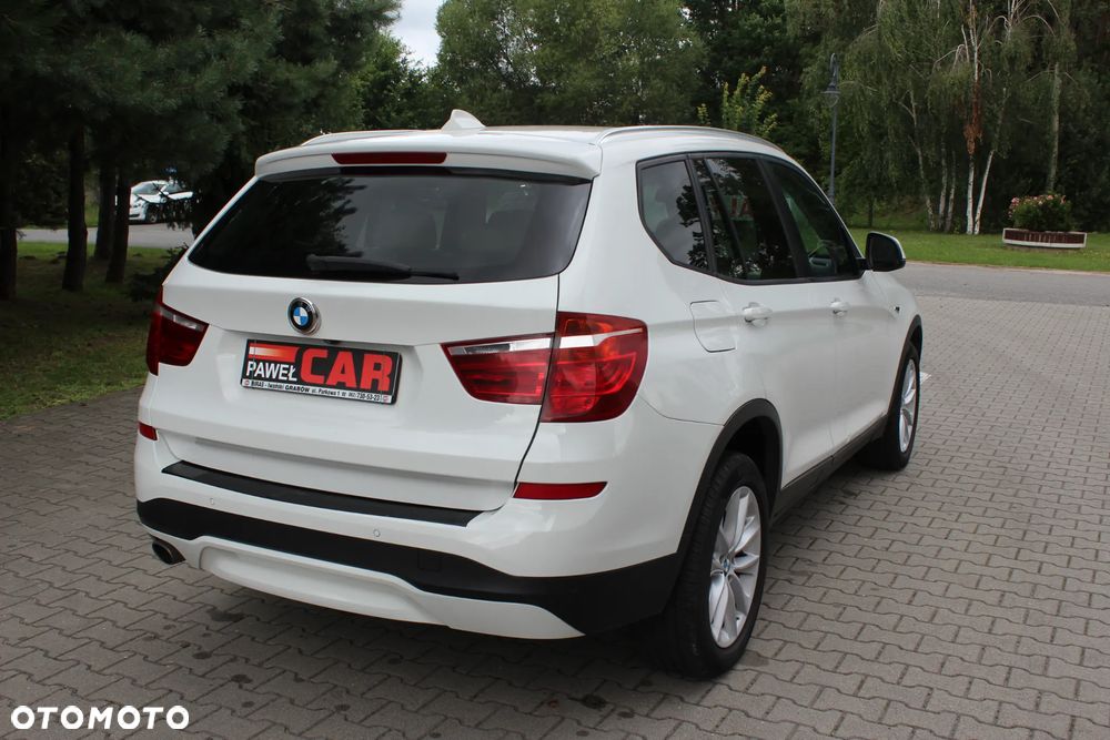 BMW X3 xDrive20d Luxury Line - 9