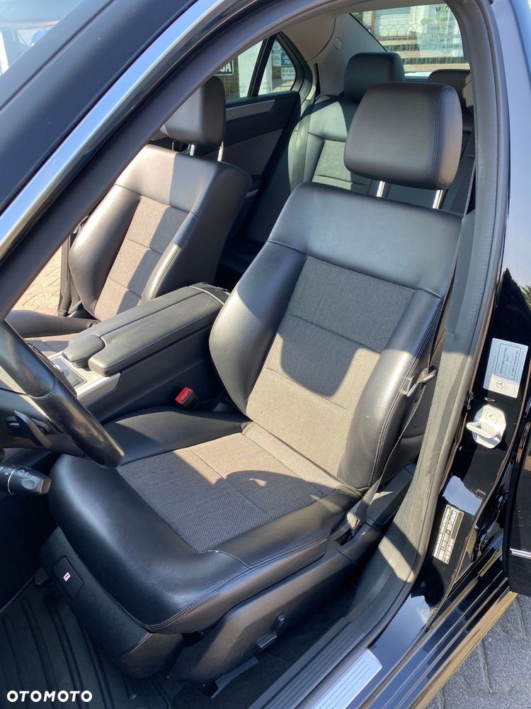 Mercedes-Benz Klasa E 220 CDI BlueEff Avantgarde - 16