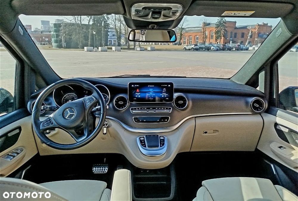 Mercedes-Benz Klasa V 300 d 4-Matic 9G-Tronic Avantgarde (d³ugi) - 3