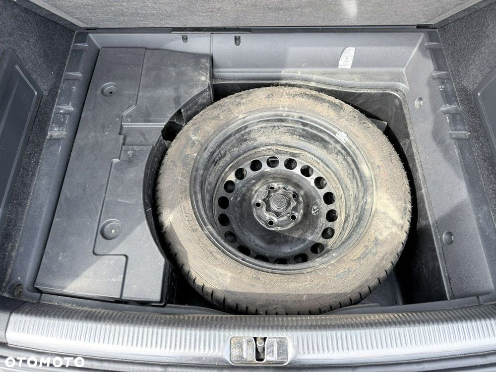 Volkswagen Passat Variant 1.8 TSI Highline - 34