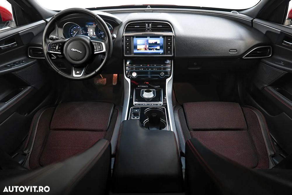 Jaguar XE 20d Aut. R-Sport - 7
