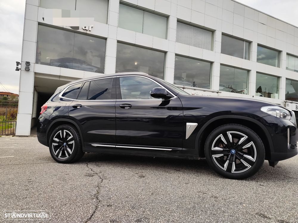 BMW iX3 Inspiring - 25