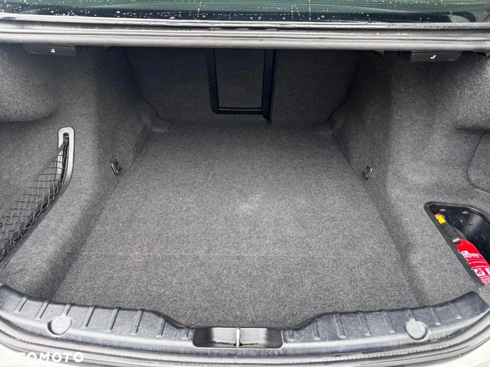 BMW Seria 5 520d xDrive Luxury Line - 9