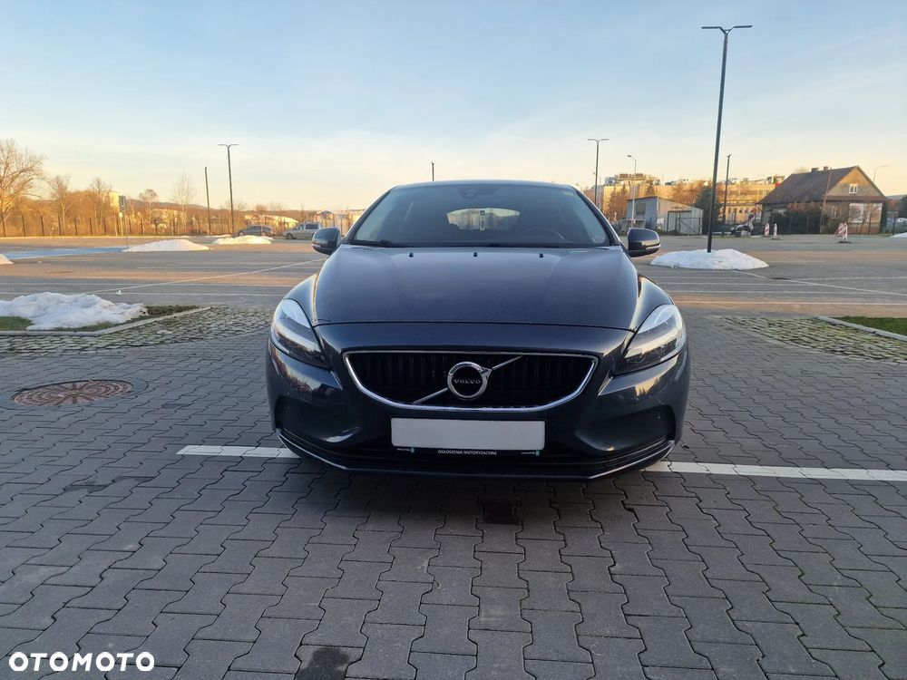 Volvo V40 - 21