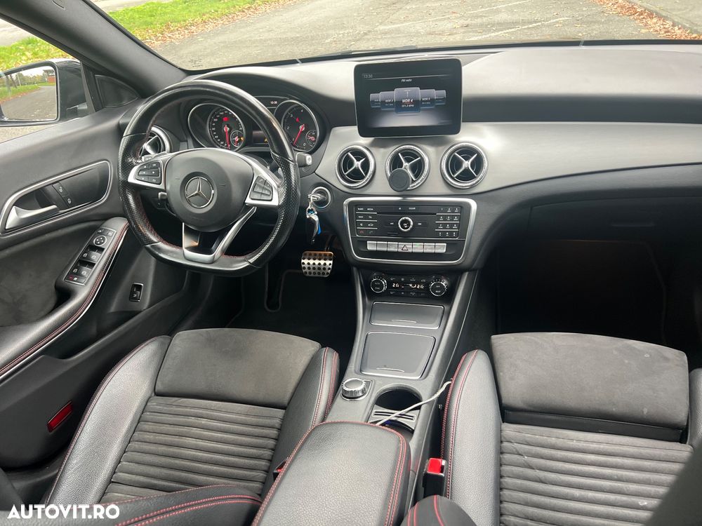 Mercedes-Benz CLA 220 - 10