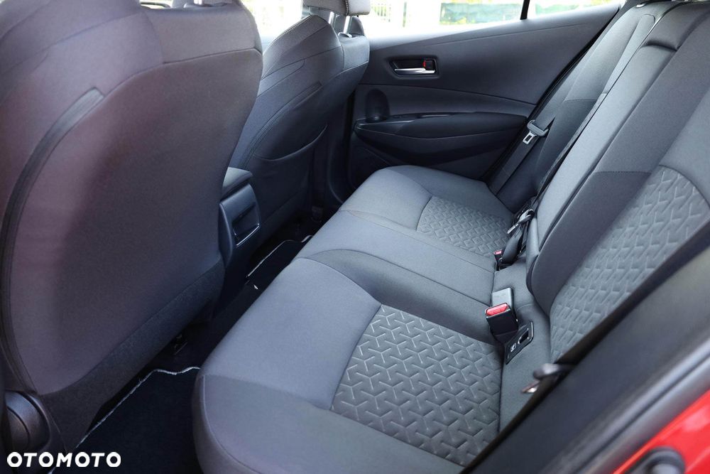 Toyota Corolla 1.8 Hybrid Comfort - 35