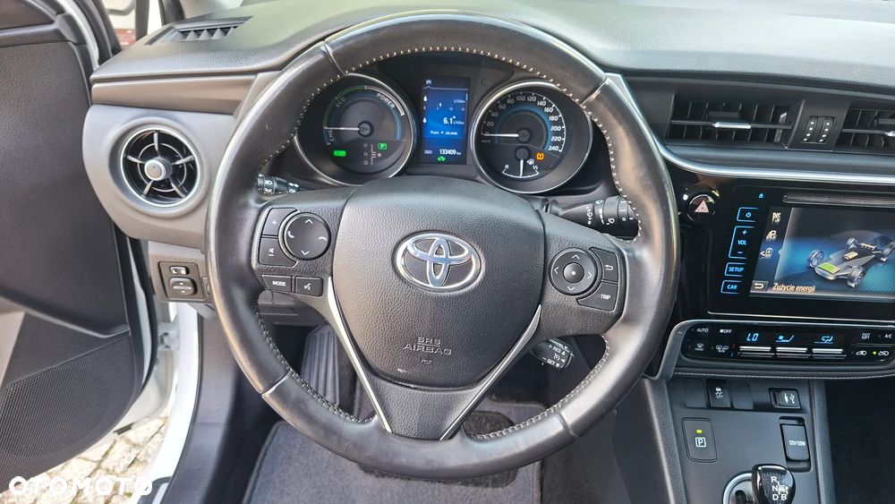 Toyota Auris - 29