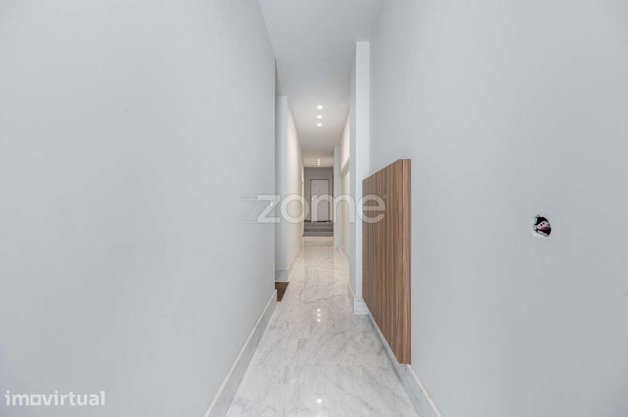 Arrendamento | Duplex T1+1 Novo | Suite | 3 Varandas | Braga Centro - Grande imagem: 3/25
